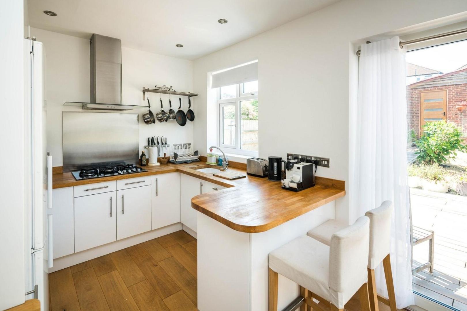 Elegant 2Bd House With Garden And Decked Patio Villa London Exterior photo